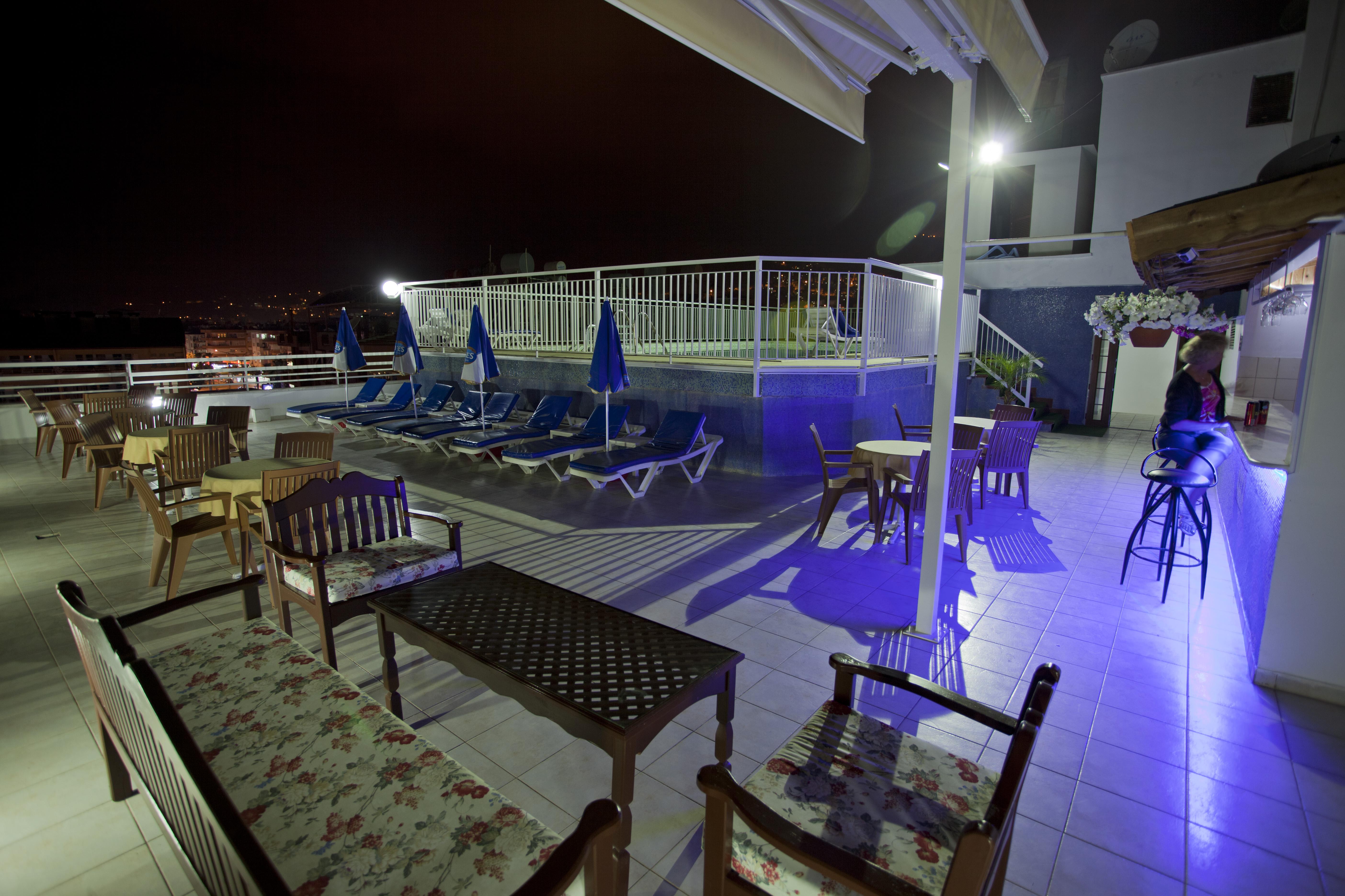 Kleopatra Aytur Apart Hotel Alanya Exteriör bild