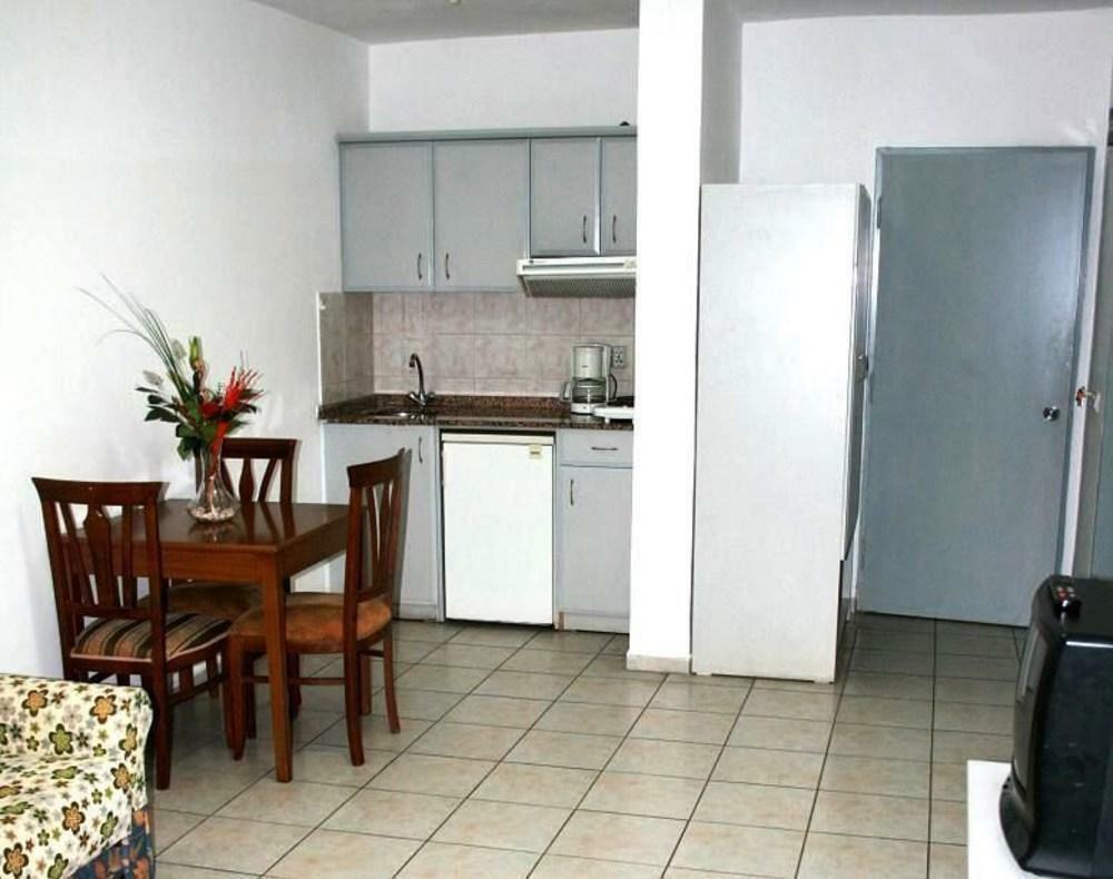 Kleopatra Aytur Apart Hotel Alanya Exteriör bild
